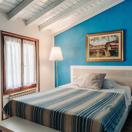 Hotel Colomber Gardone Riviera Eksteriør billede