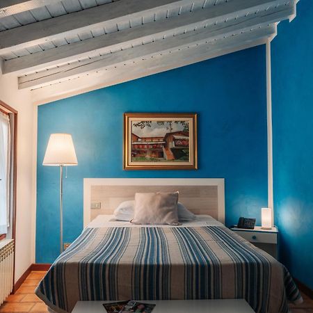 Hotel Colomber Gardone Riviera Eksteriør billede