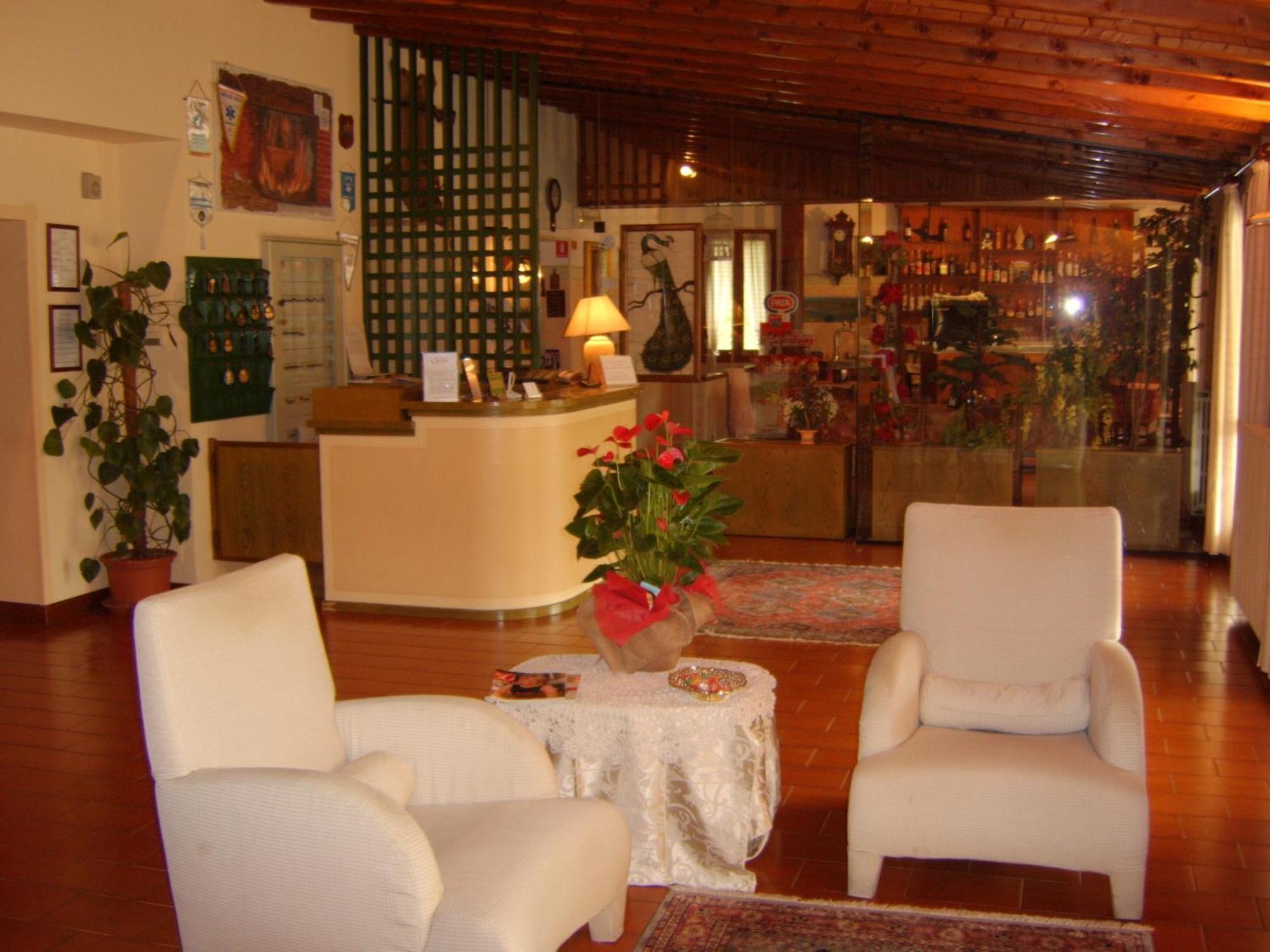 Hotel Colomber Gardone Riviera Eksteriør billede