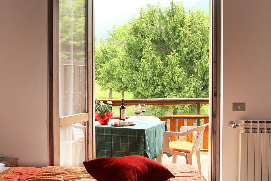 Hotel Colomber Gardone Riviera Eksteriør billede